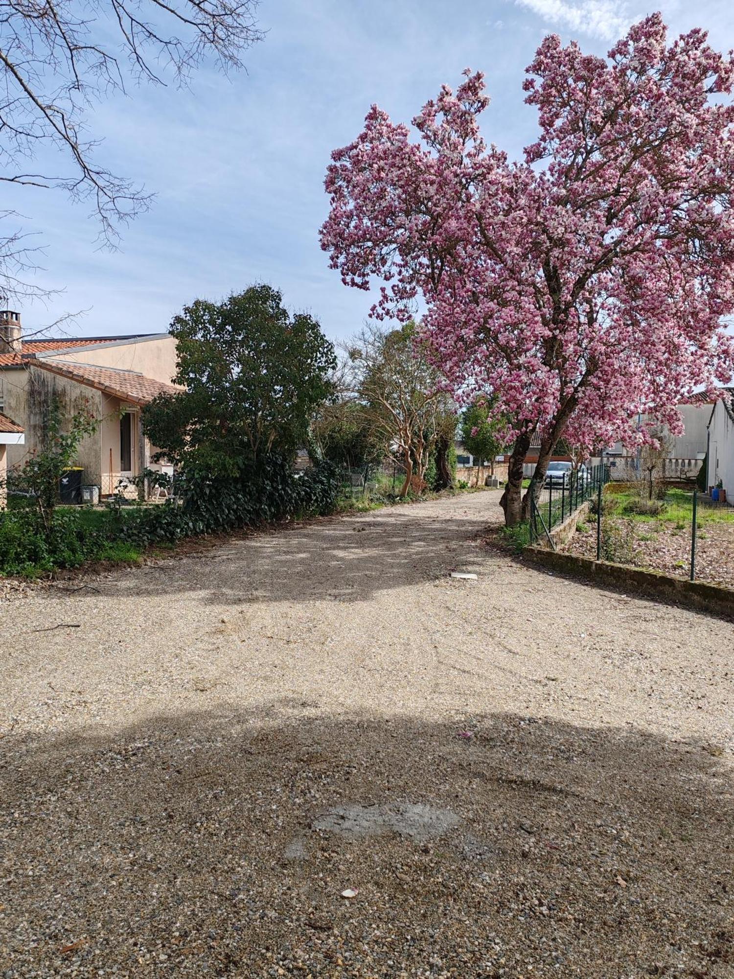 Appartement T3 Neuf Proche Centre Ville, Clim Et Parking Et Centrale Edf Valence  Exterior foto